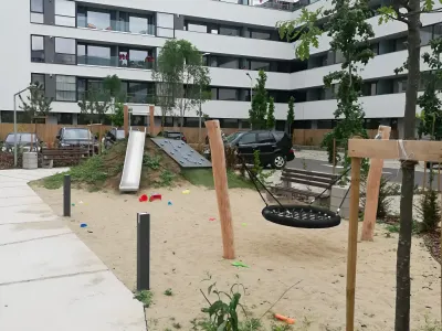 Loc de joaca bloc garsoniera inchiriere Sector 1 Bucuresti